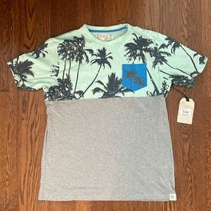 NWT Free Planet Tropical Print T-Shirt